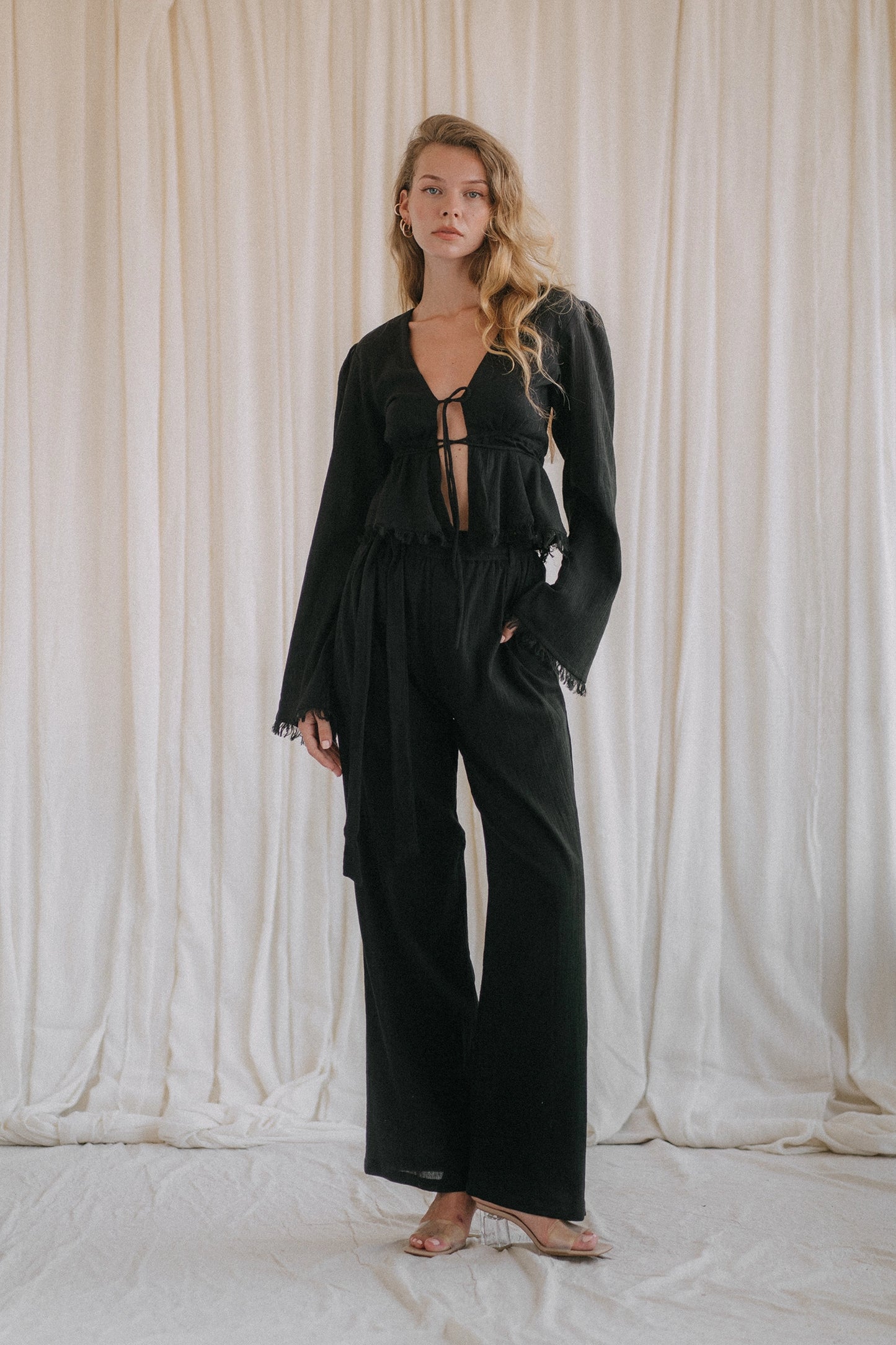 BLOOMING black palazzo pants