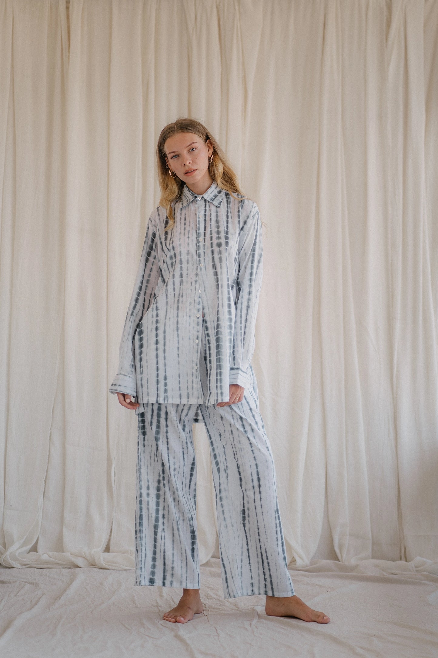 PAROS deep sea tie dye stripe pants