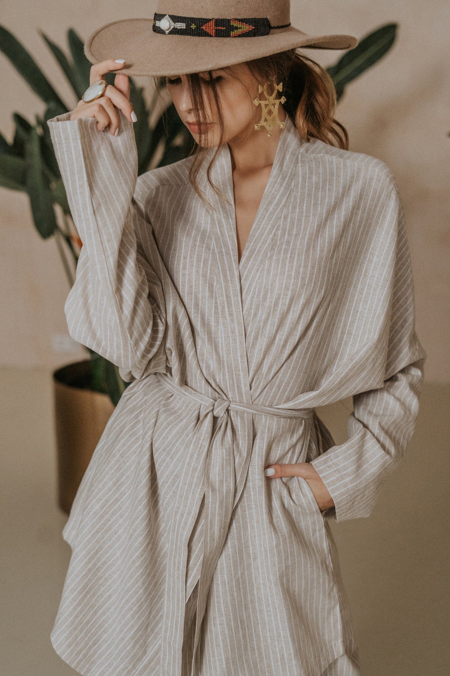 Woman stripe linen kimono