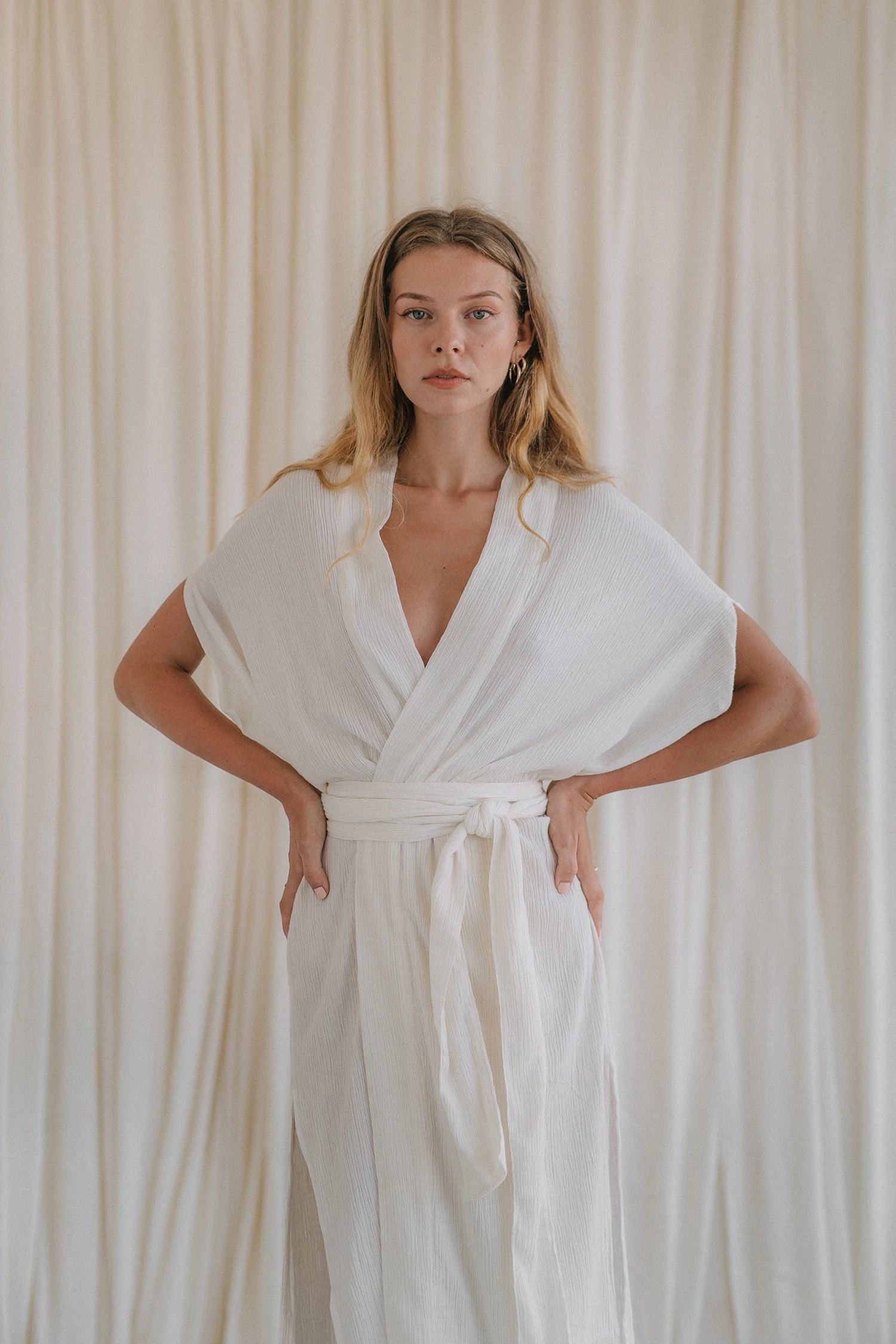 DESERT kimono dress | white