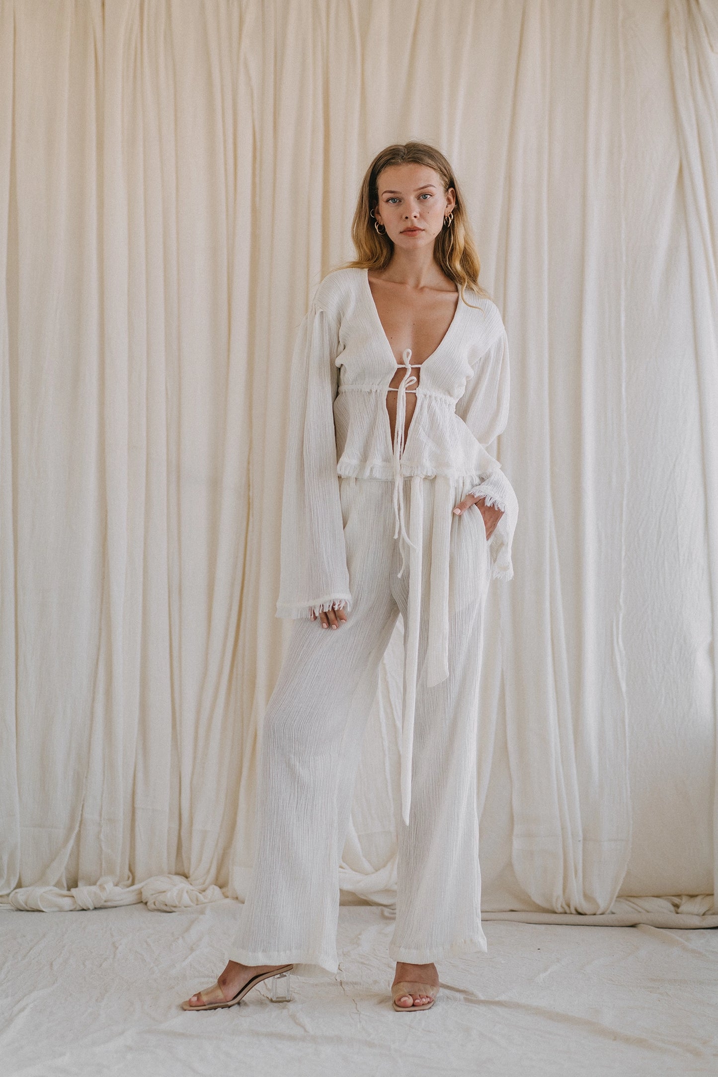 JASMINE top & BLOOMING palazzo pants in off-white