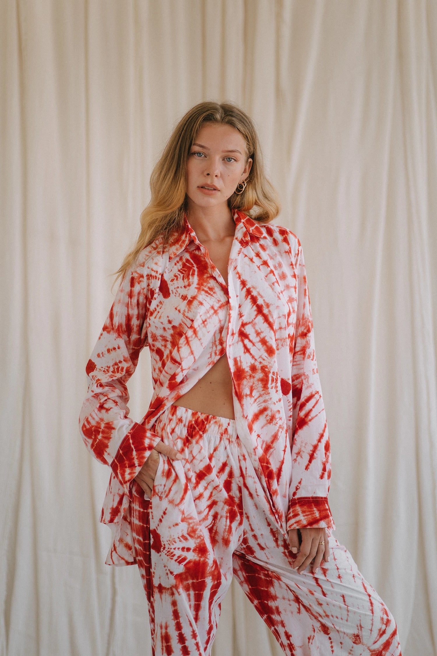 PAROS shirt | hand tie-dyeing red