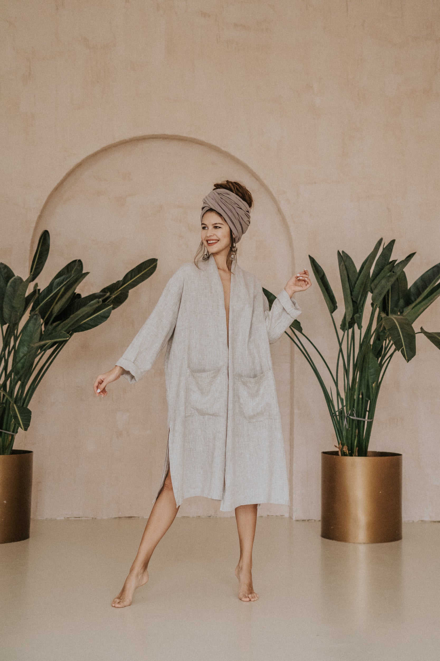 ICELAND Linen robe
